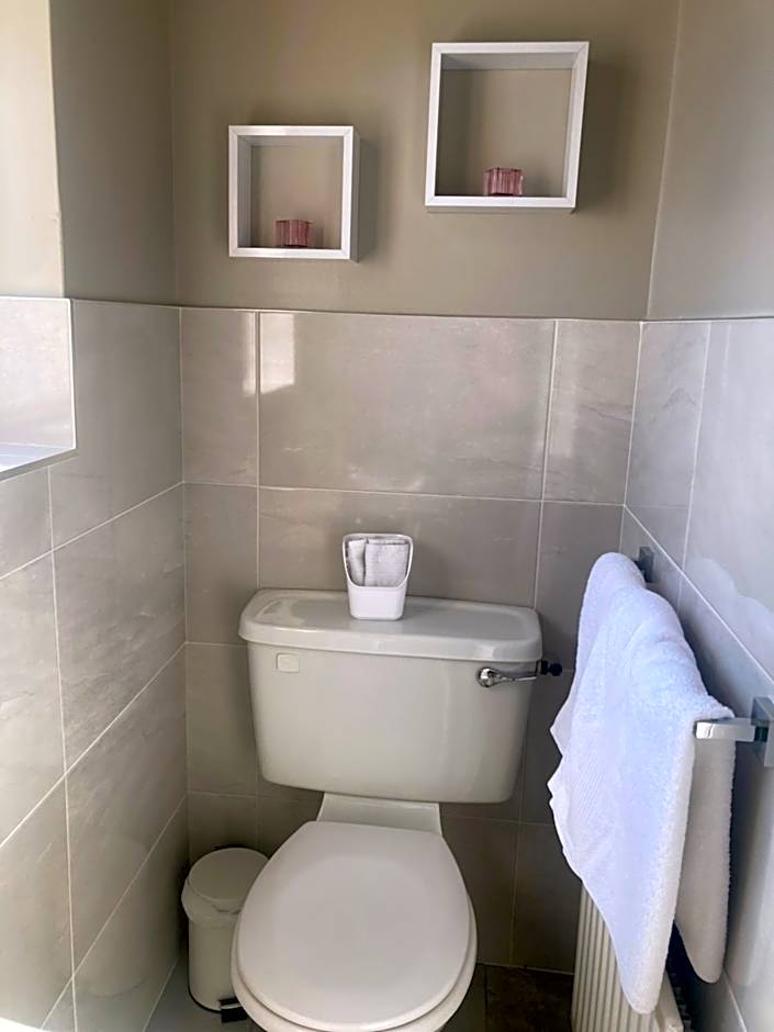 Steeple View B&B Guesthouse Donegal - Newly renovated in 2023