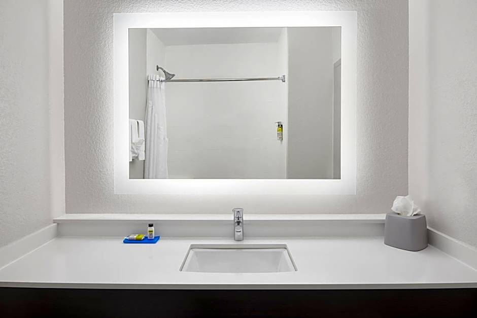 Holiday Inn Express Hotel & Suites Port Richey By IHG