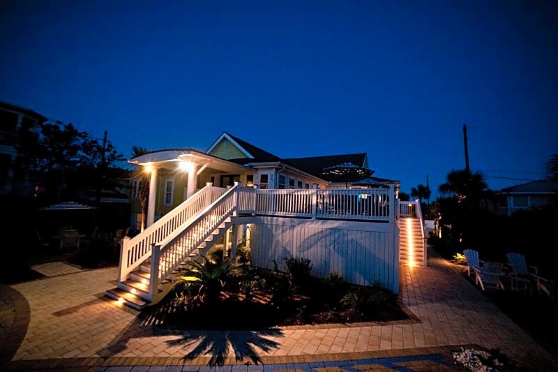 The Georgianne Inn & Suites