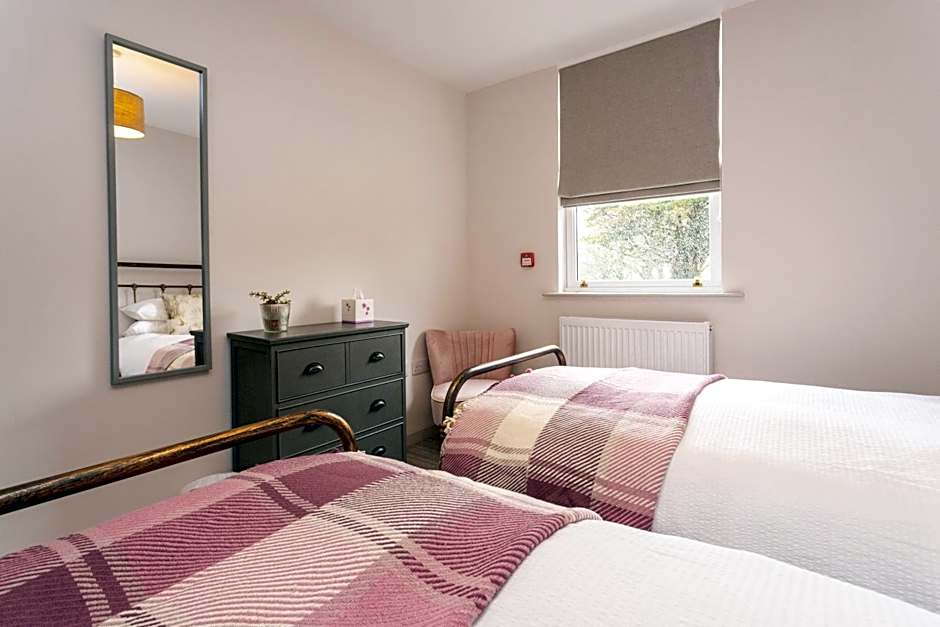 Howgills House Hotel