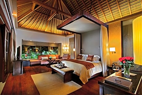 The Royal Santrian Luxury Beach Villas