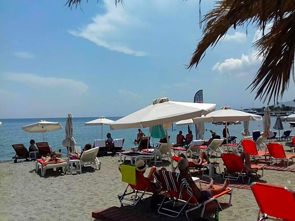 Achilleas Hotel Apartments