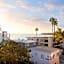 Pacific Edge Hotel