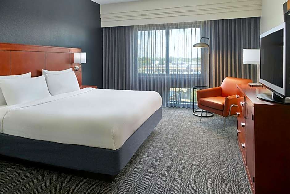 Courtyard by Marriott Warner Robins