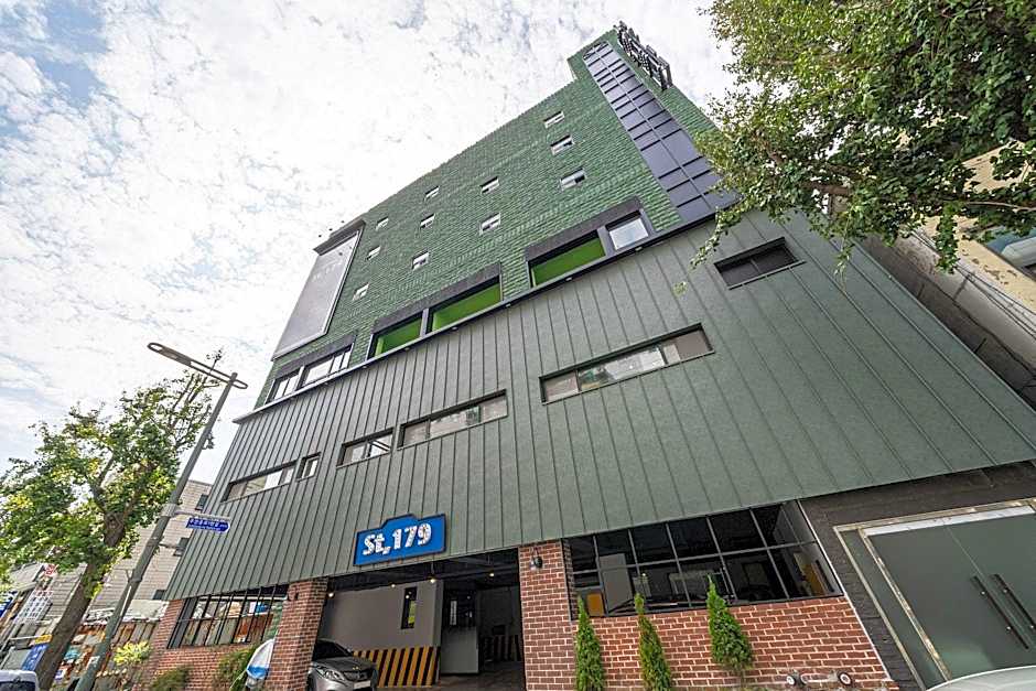 St. 179 Incheon Hotel                                                                           