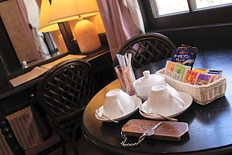 Deluxe Twin Room - Non-Smoking