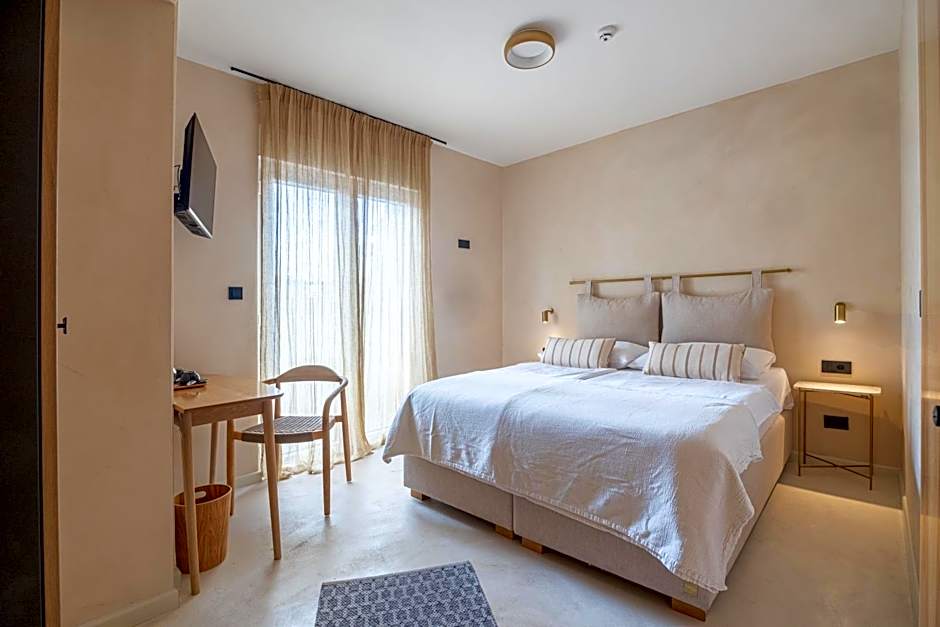 lo͝or luxury retreat