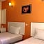 Victoria Hotel And Hostel