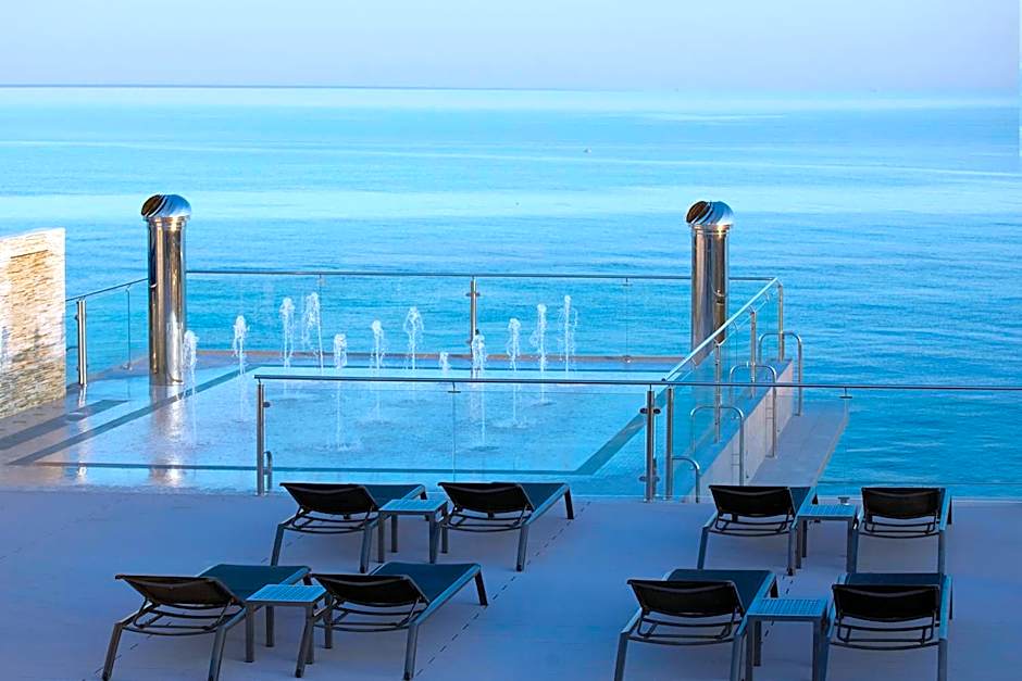 Hotel Las Arenas, Affiliated by Melia