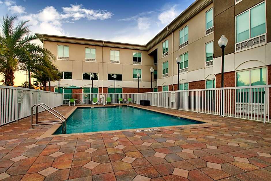 Holiday Inn Express Hotel & Suites Jacksonville North-Fernandina By IHG