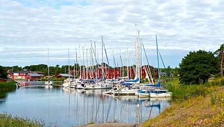 Brudhäll Hotel & Restaurant