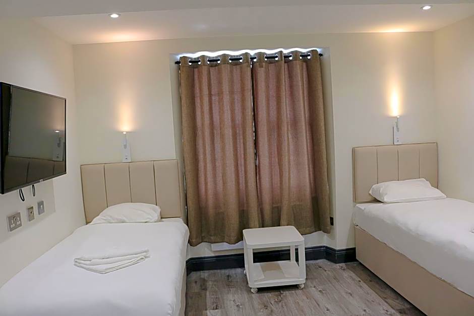 Hyde Park Superior Apartments