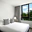 Peppers Gallery Hotel