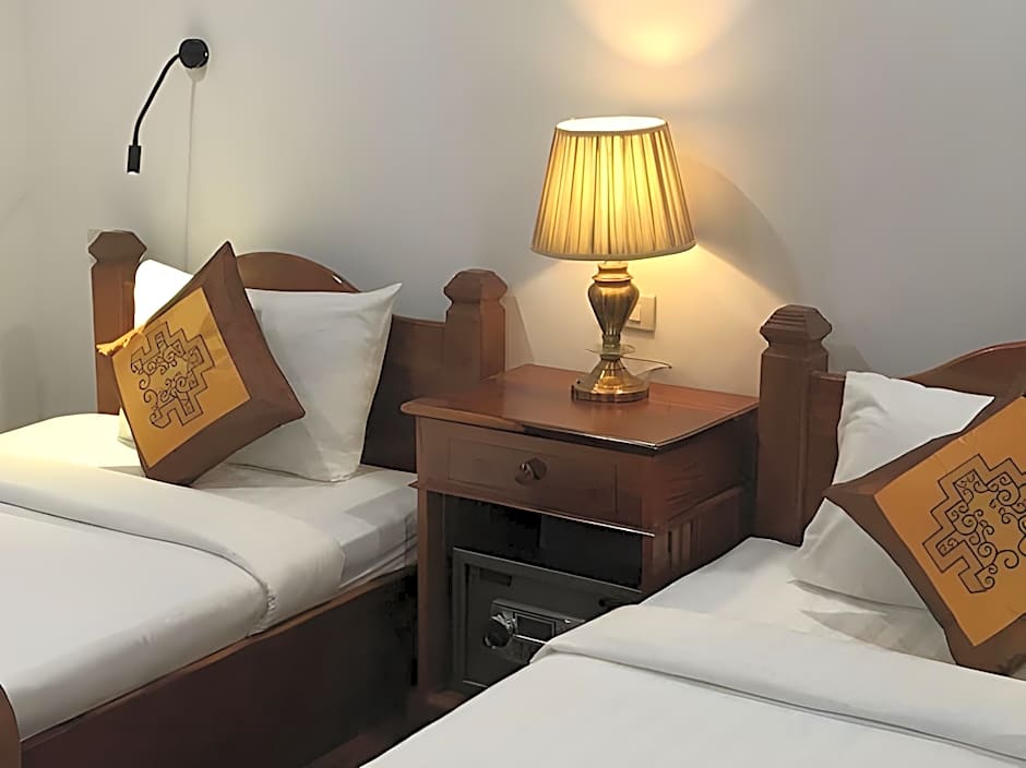 Luang Prabang Oudomlith Villa & Travel