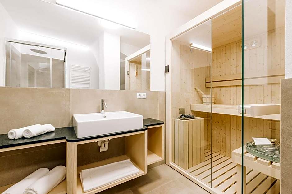 Amplatz 1523 - B&B and Suites