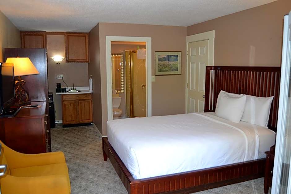 Cascades Inn