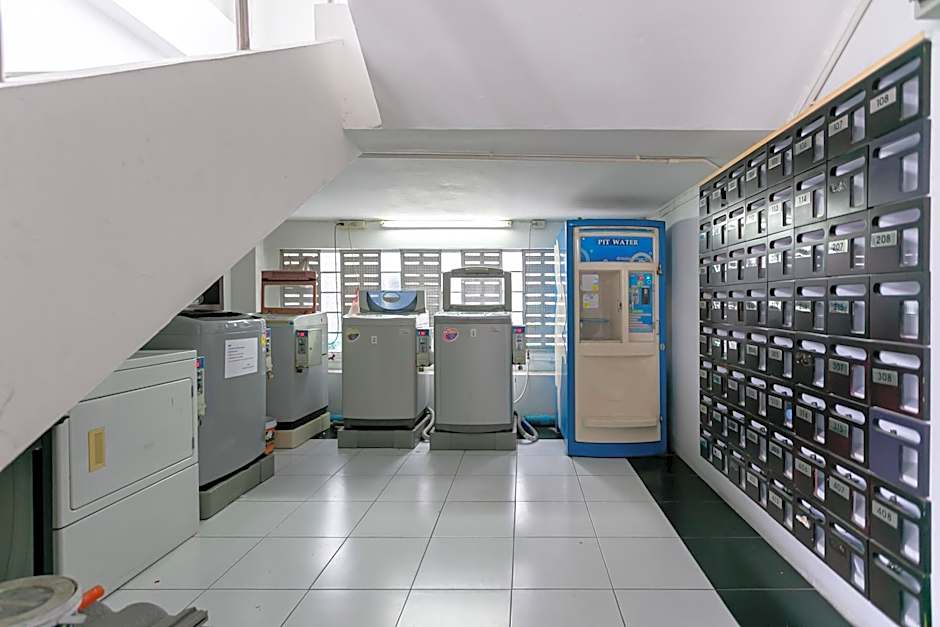 Ruan Plaisoi Apartment