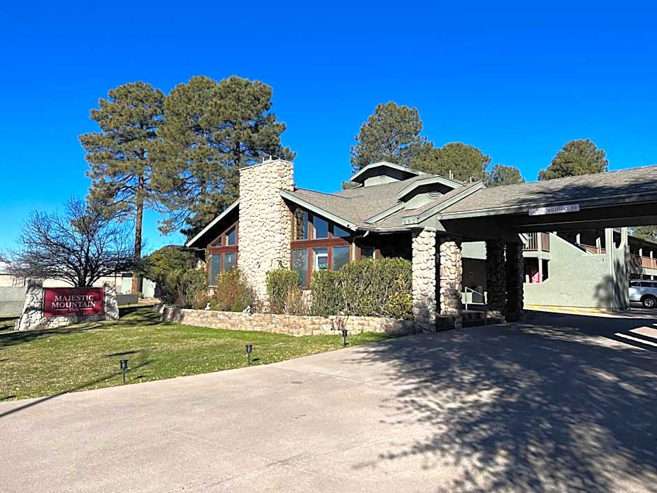Photo 1 of 38 of Majestic Mountain Inn