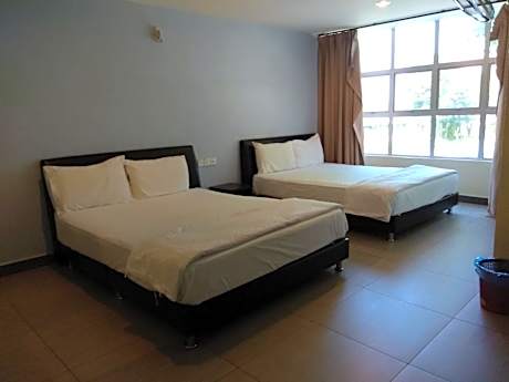 Quadruple Room with Bath