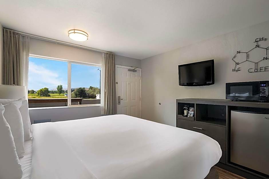 Richland Riverfront Hotel and Conference Center, Ascend Hotel Collection
