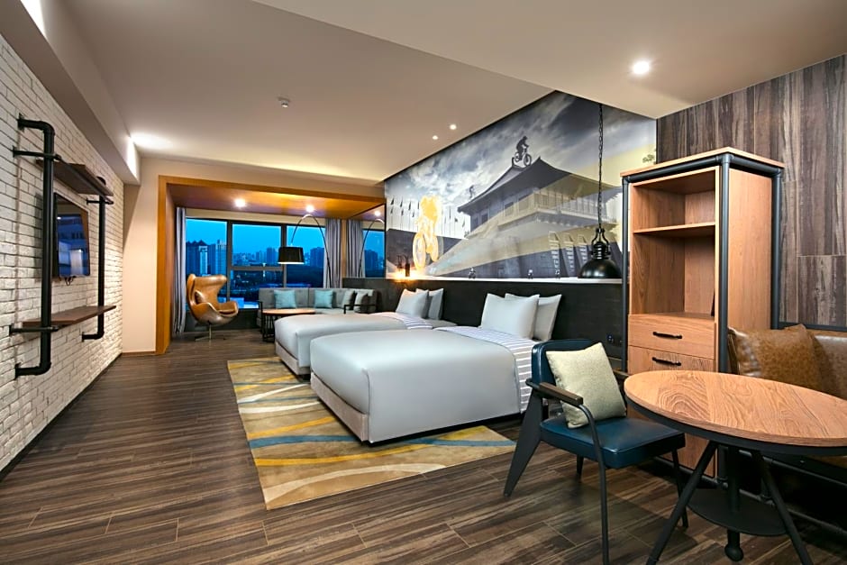 TRYP By Wyndham Hotel Xian