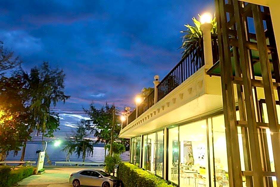 White Sand Halal House Krabi
