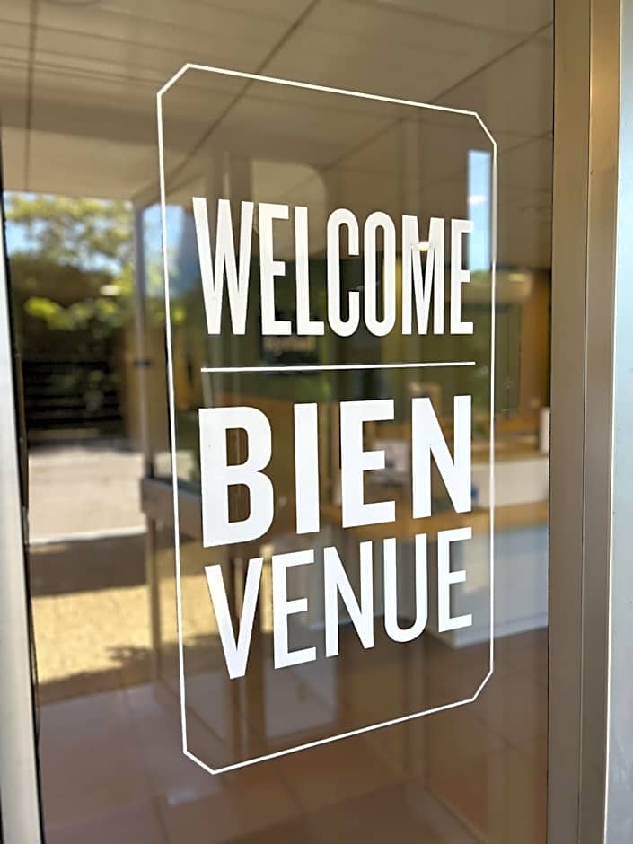 Kyriad Marseille Ouest - Martigues