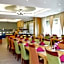 City Seasons Hotel Muscat