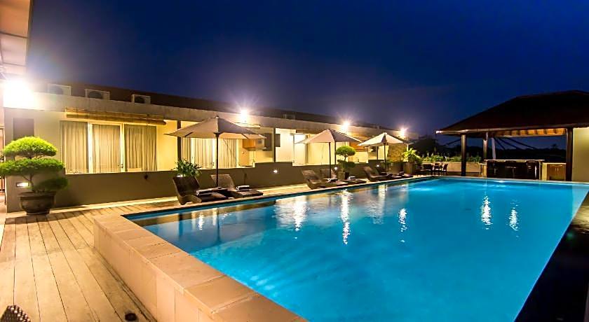 Seminyak Square Hotel And Villas