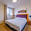 Abbey On Roma Hotel & Apartments