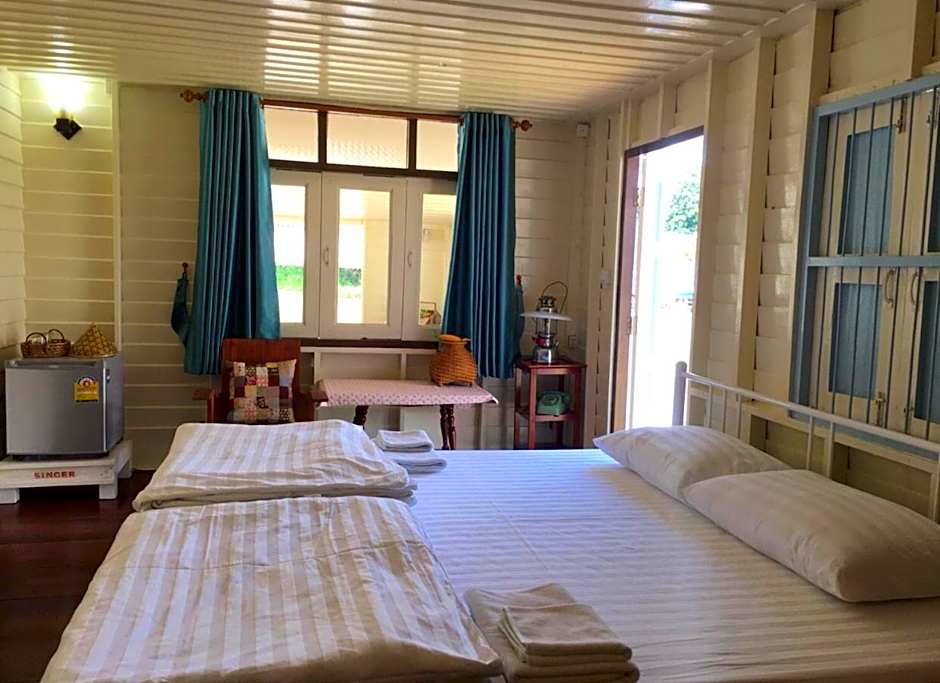 อยู่แพ PaeStay อุทัยธานี