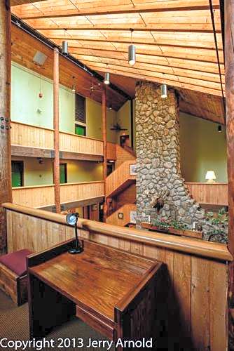 Snowy Owl Inn