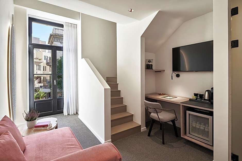 NLH MONASTIRAKI - Neighborhood Lifestyle Hotels