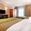 Comfort Inn And Suites