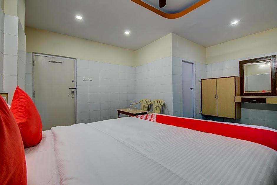 Hotel O Mayur's residency