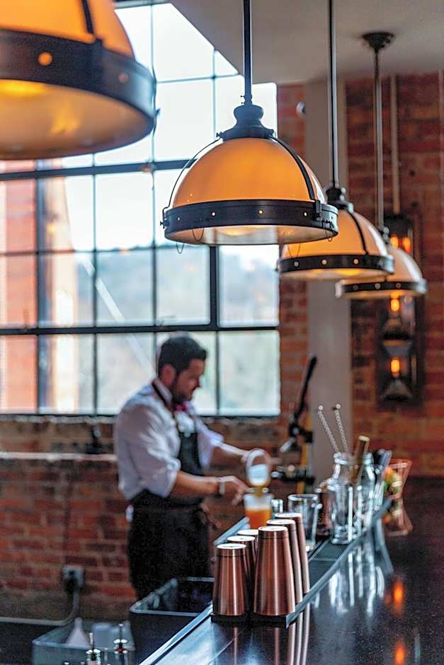 The Foundry Hotel Asheville, Curio Collection by Hilton