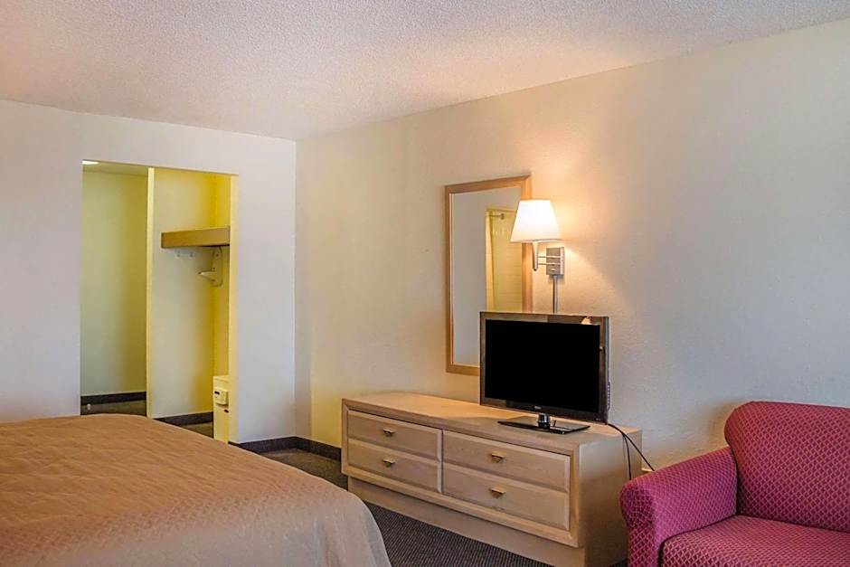 Quality Inn Port Clinton Waterfront