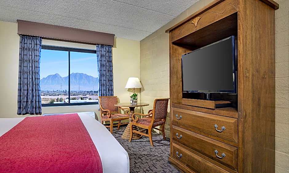 Fiesta Rancho Hotel And Casino