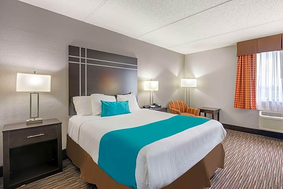 Best Western Waukesha Grand