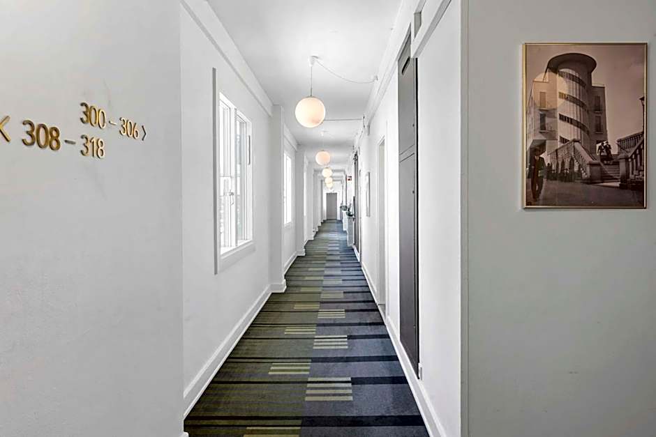 Hotel Astoria, Best Western Signature Collection