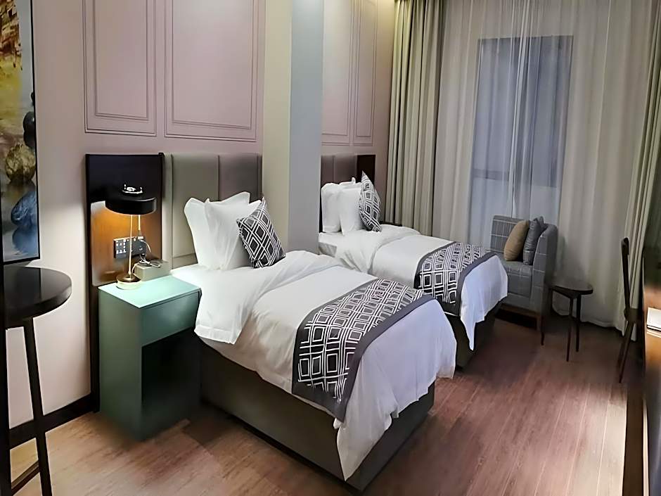 Gem Hefei Government District Huaining Road Wanda  – Hefei, FL