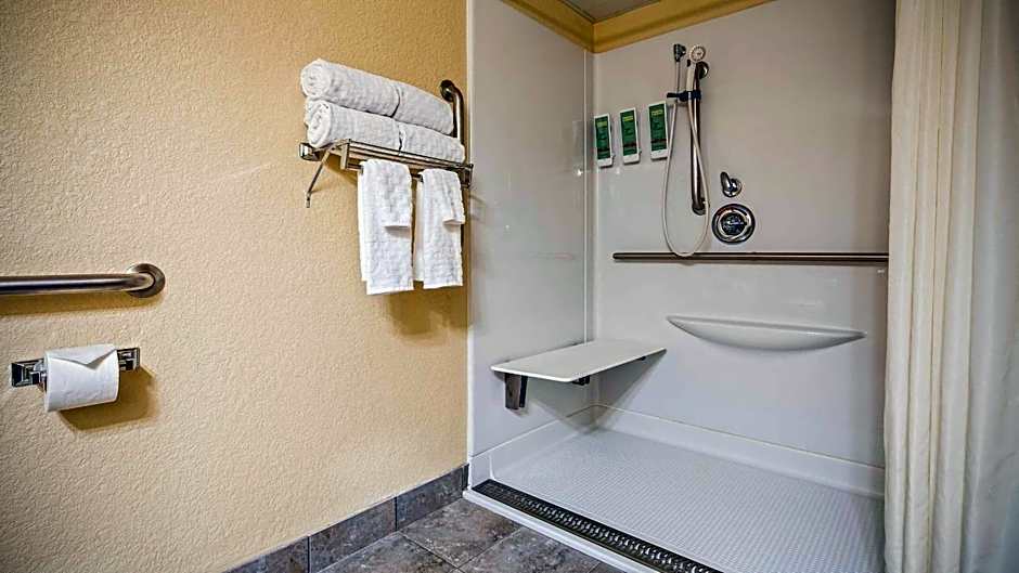 Best Western Center Pointe Inn
