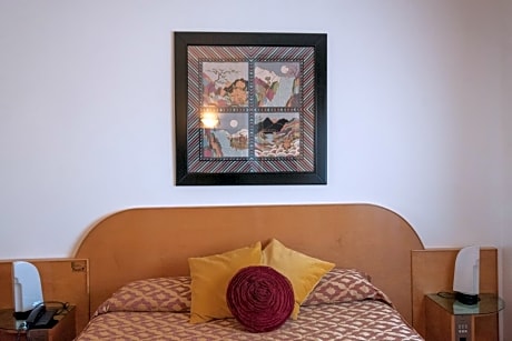 Comfort Single Room