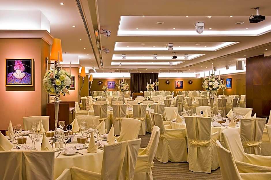 Mediterranean Beach Hotel