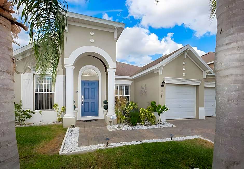 Windsor Island Resort – Davenport, FL