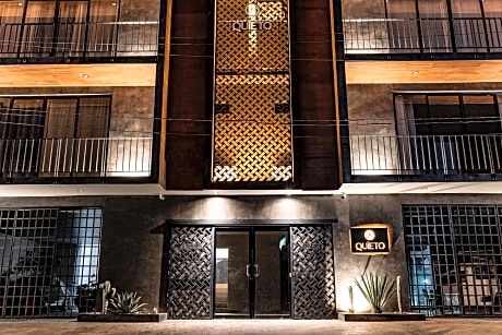 Quieto Hotel Suites