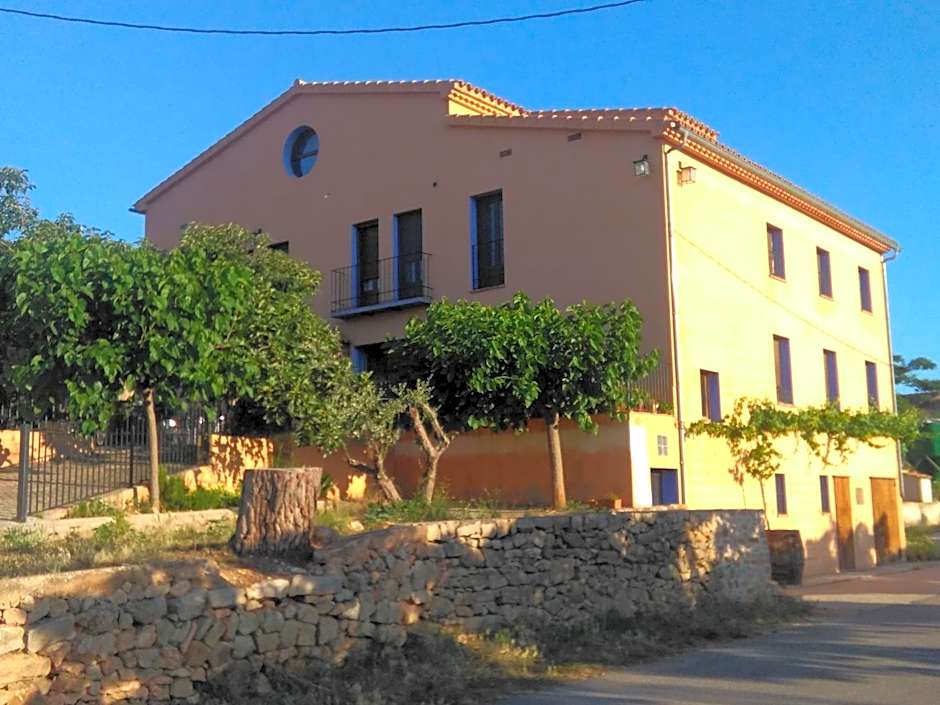 Pou De Beca Allotjaments i agroturisme
