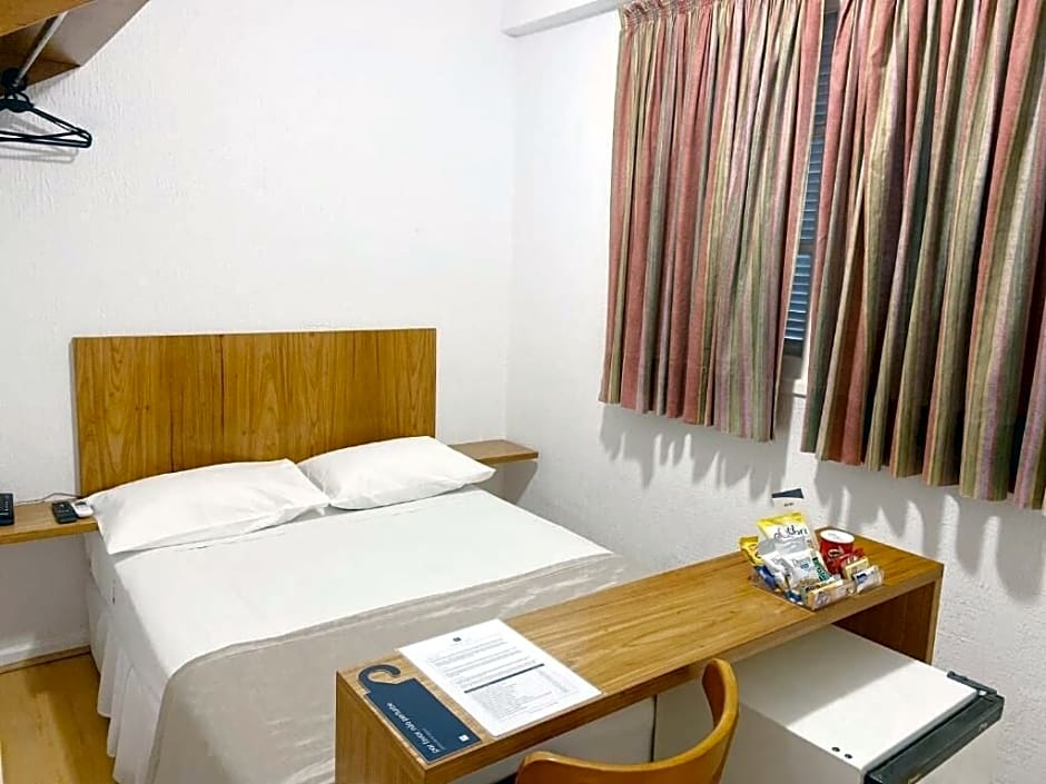 Rojas All Suites Hotel