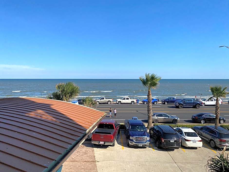 Holiday Inn Express & Suites Galveston West - Seawall