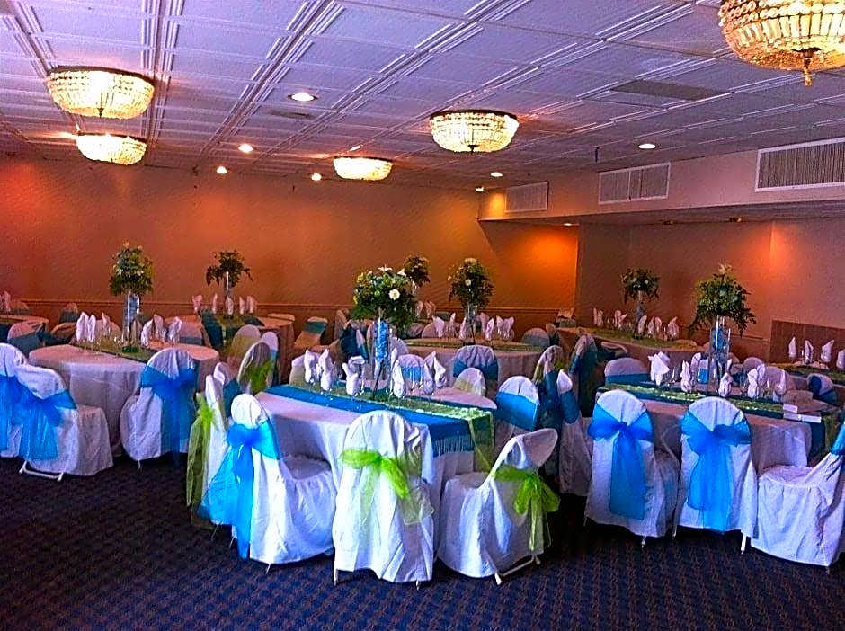NORTHEAST GARDEN INN.